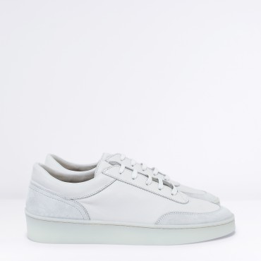 Sneaker in Pelle Col. Bianco