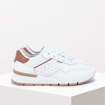 Sneaker in Pelle Col. Bianco