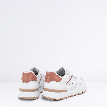 Sneaker in Pelle Col. Bianco