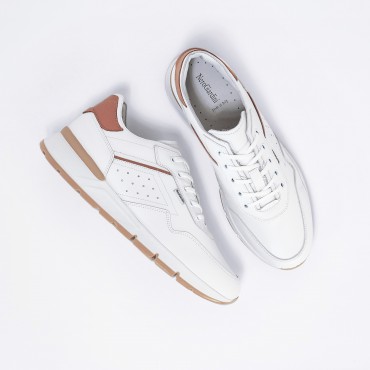 Sneaker in Pelle Col. Bianco