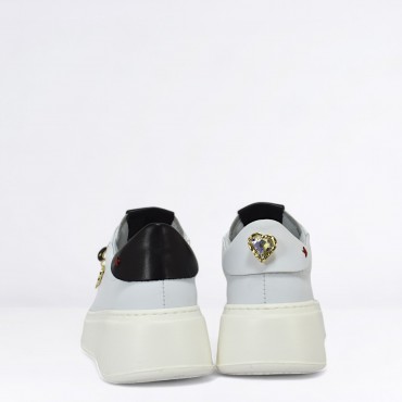 Sneaker in Pelle Col. Bianco