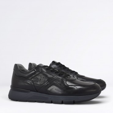 Sneaker in pelle Col. Nero