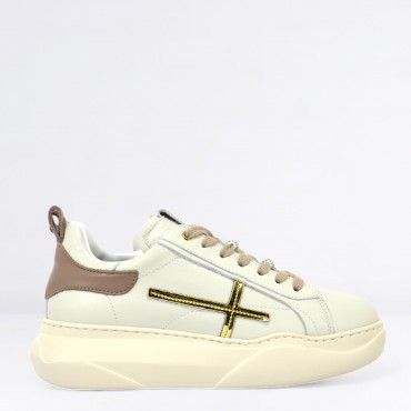 Sneaker in pelle Col. Latte